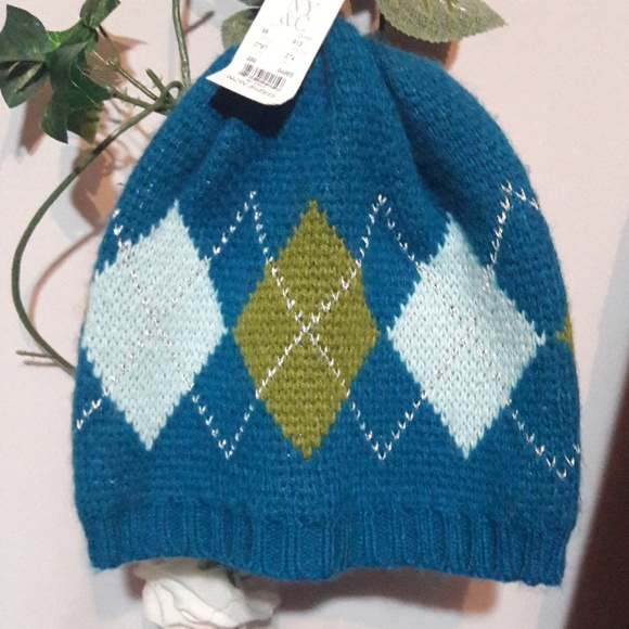 New York & Company Accessories - NY&Co  small blue Beanie hat
